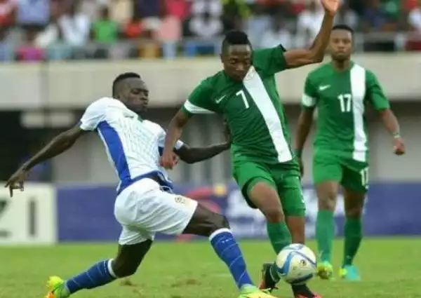Pinnick, Mikel stops Musa from dumping Super Eagles